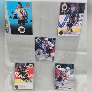 1993-94 Leaf Hockey Hat Trick Artists Insert Set (10) Lemieux Yzerman